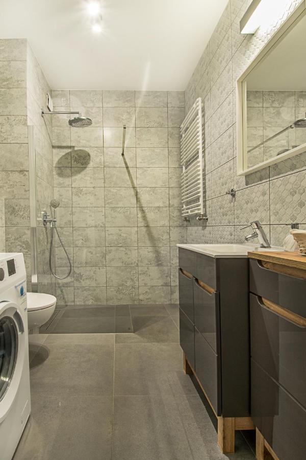 Apartamenty Centrum M - Komfortowe Noclegi Piaseczno (Masovia) Exterior foto