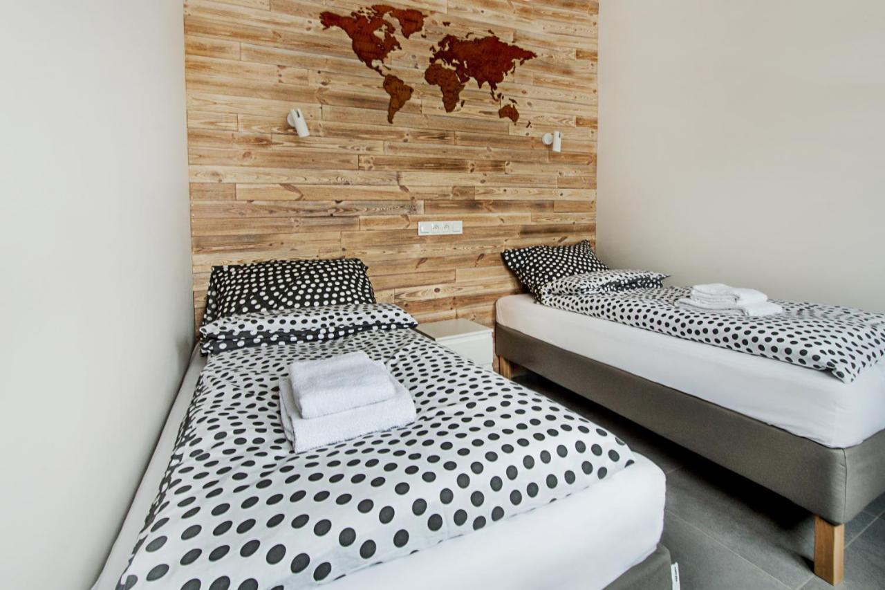 Apartamenty Centrum M - Komfortowe Noclegi Piaseczno (Masovia) Exterior foto